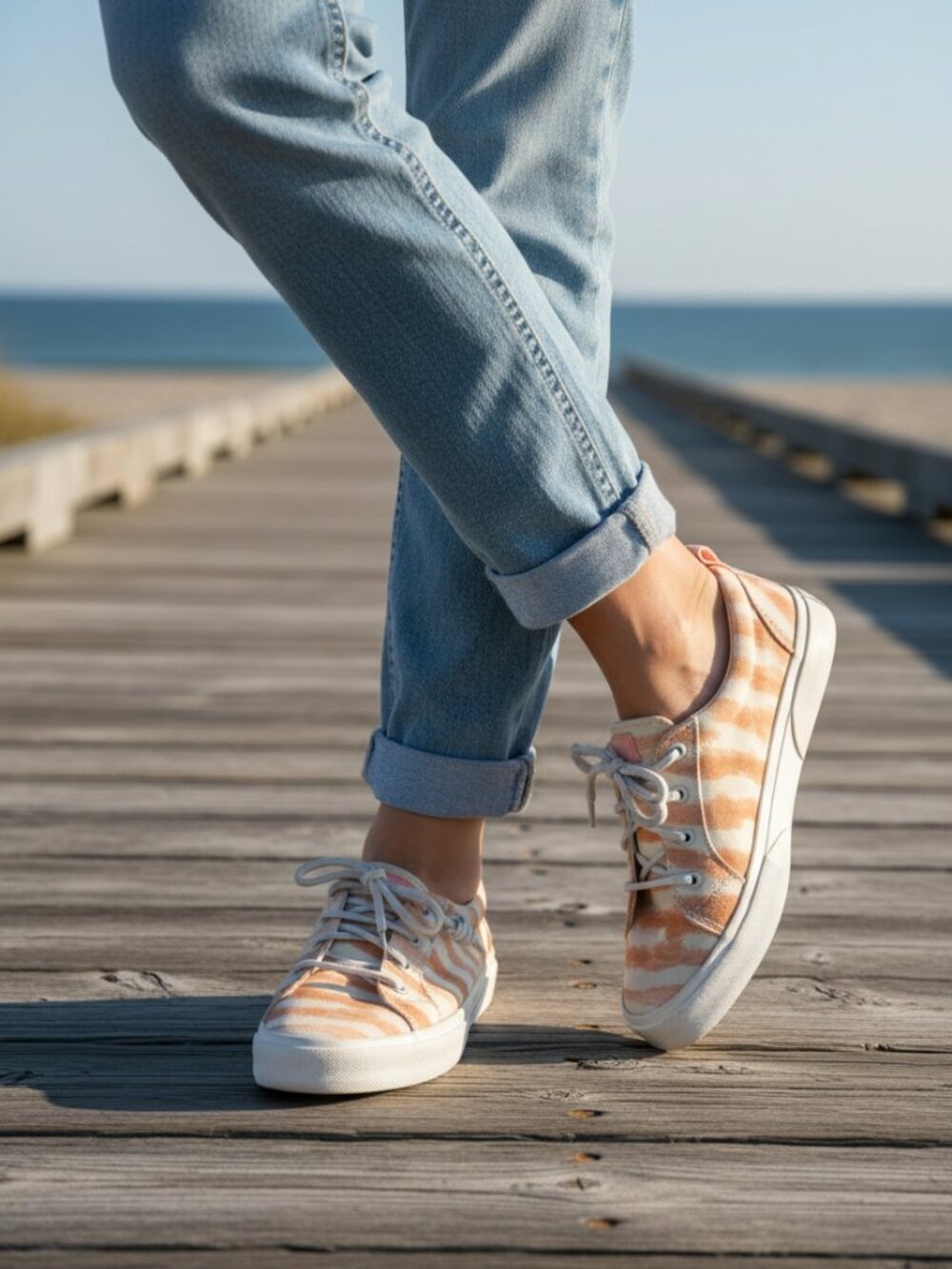 Sperry Pier Wave LTT peach STS85104 Slip On Sneaker Women's Size 8